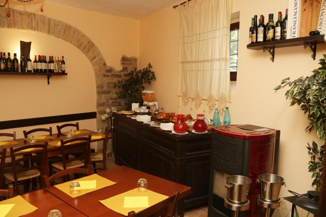 Hotel La Quiete Assisi Eksteriør billede